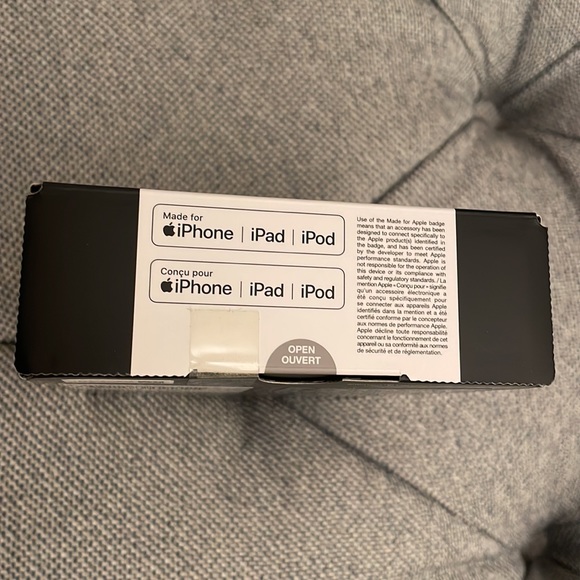 NWT TECHNICS AZ40 true wireless - Picture 3 of 3